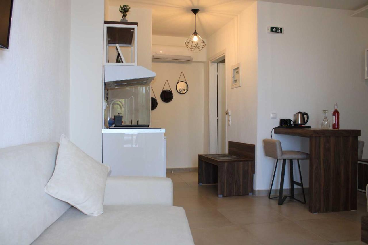 My Place Luxury Apartments Neos Marmaras Dış mekan fotoğraf